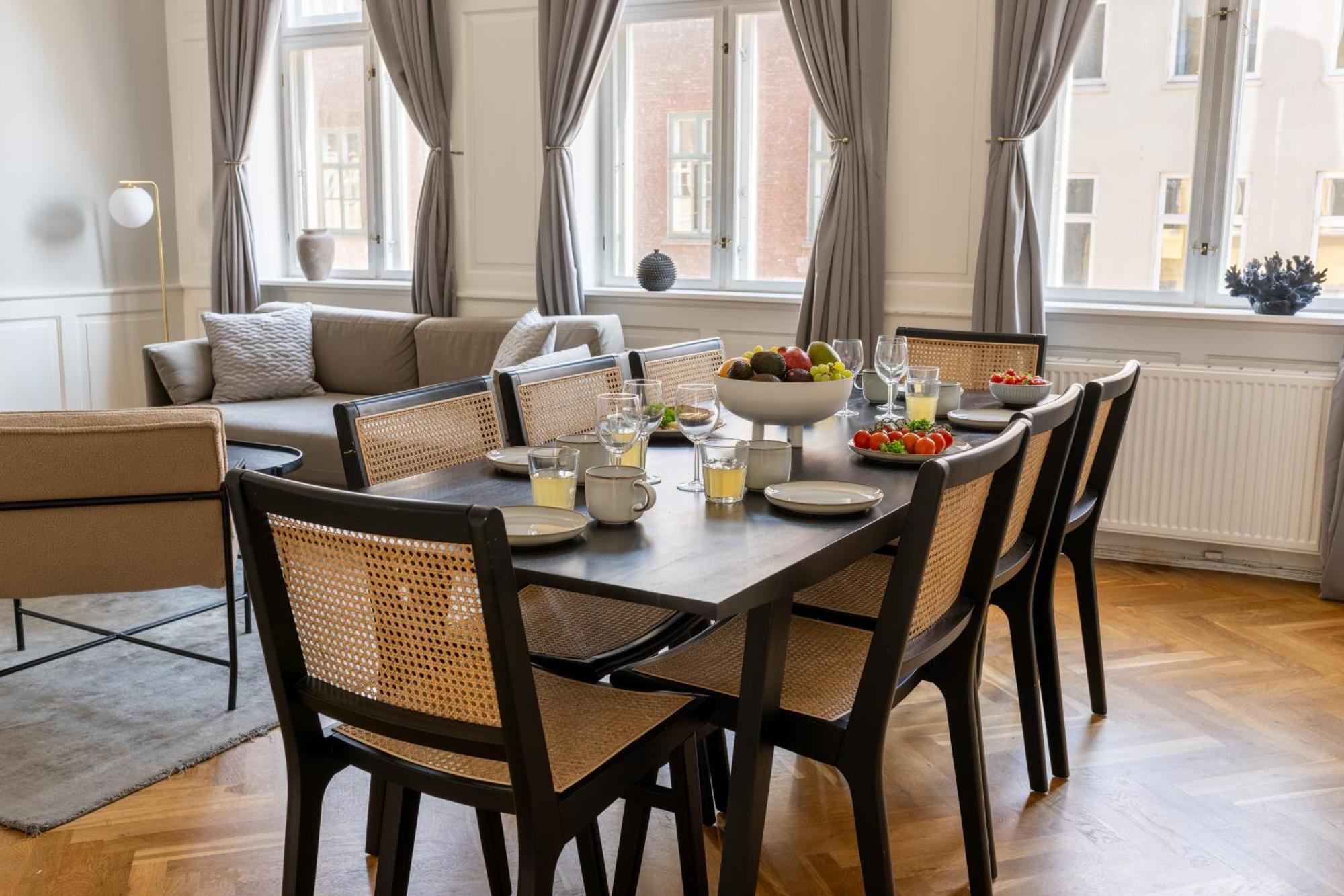 Large Apartment With Canal View In Central Cph City Kopenhaga Zewnętrze zdjęcie